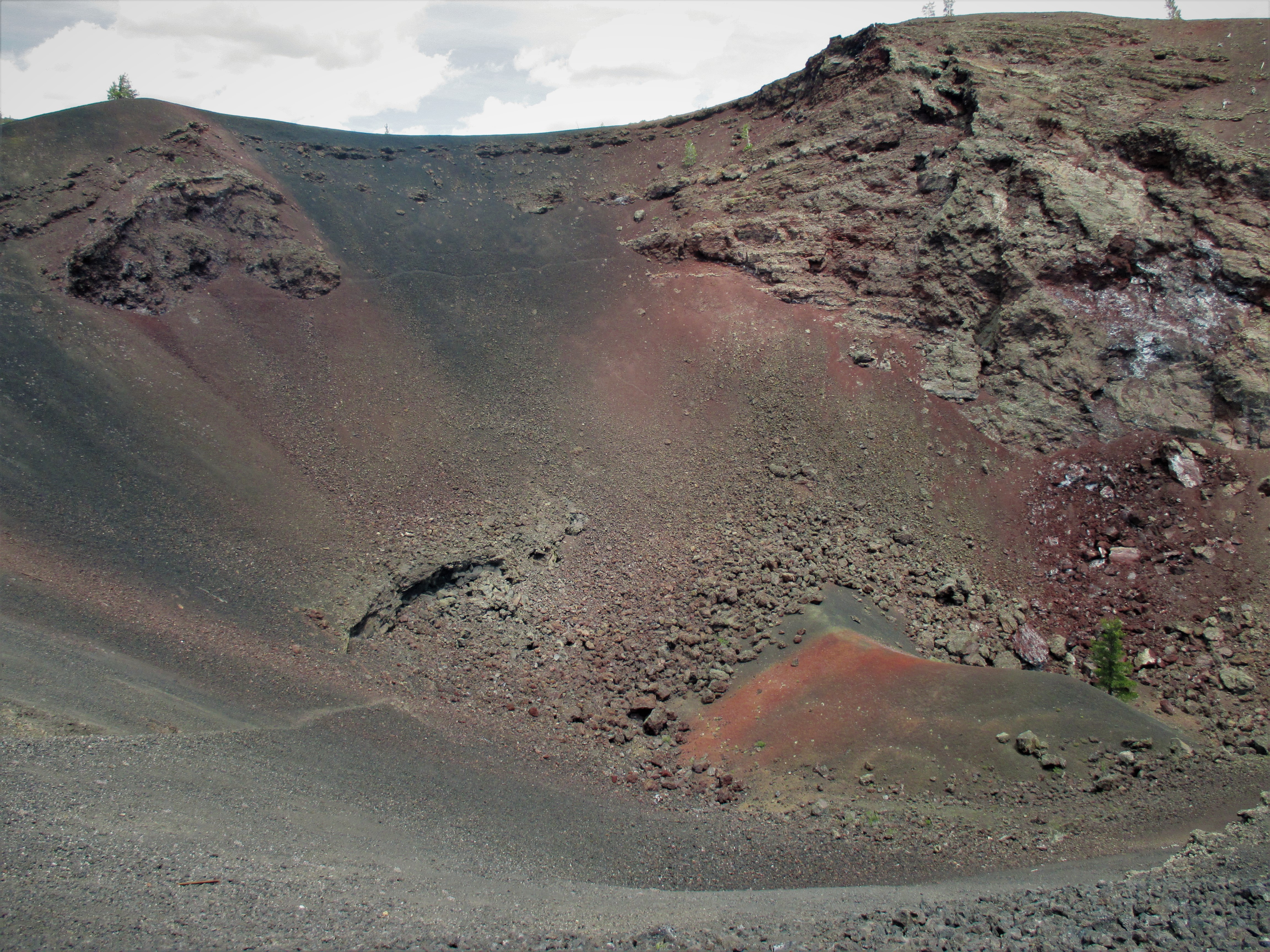 p violent crater.jpg